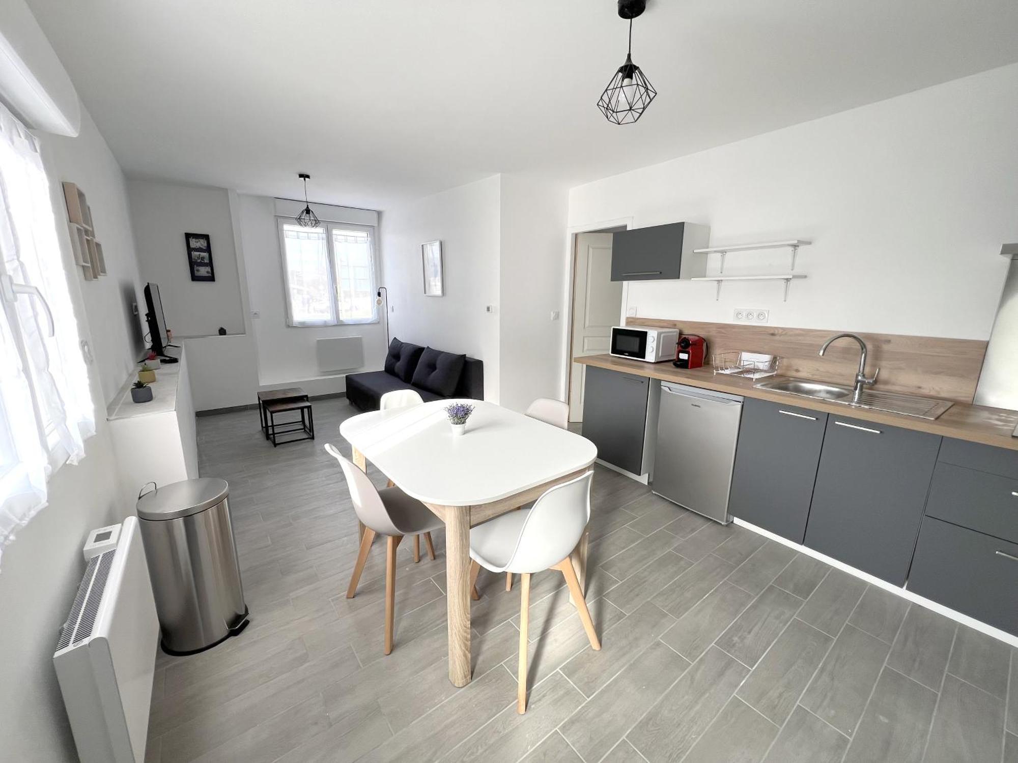 178B - Appartement T2 Tout Confort - Wifi Netflix Le Gond-Pontouvre 외부 사진