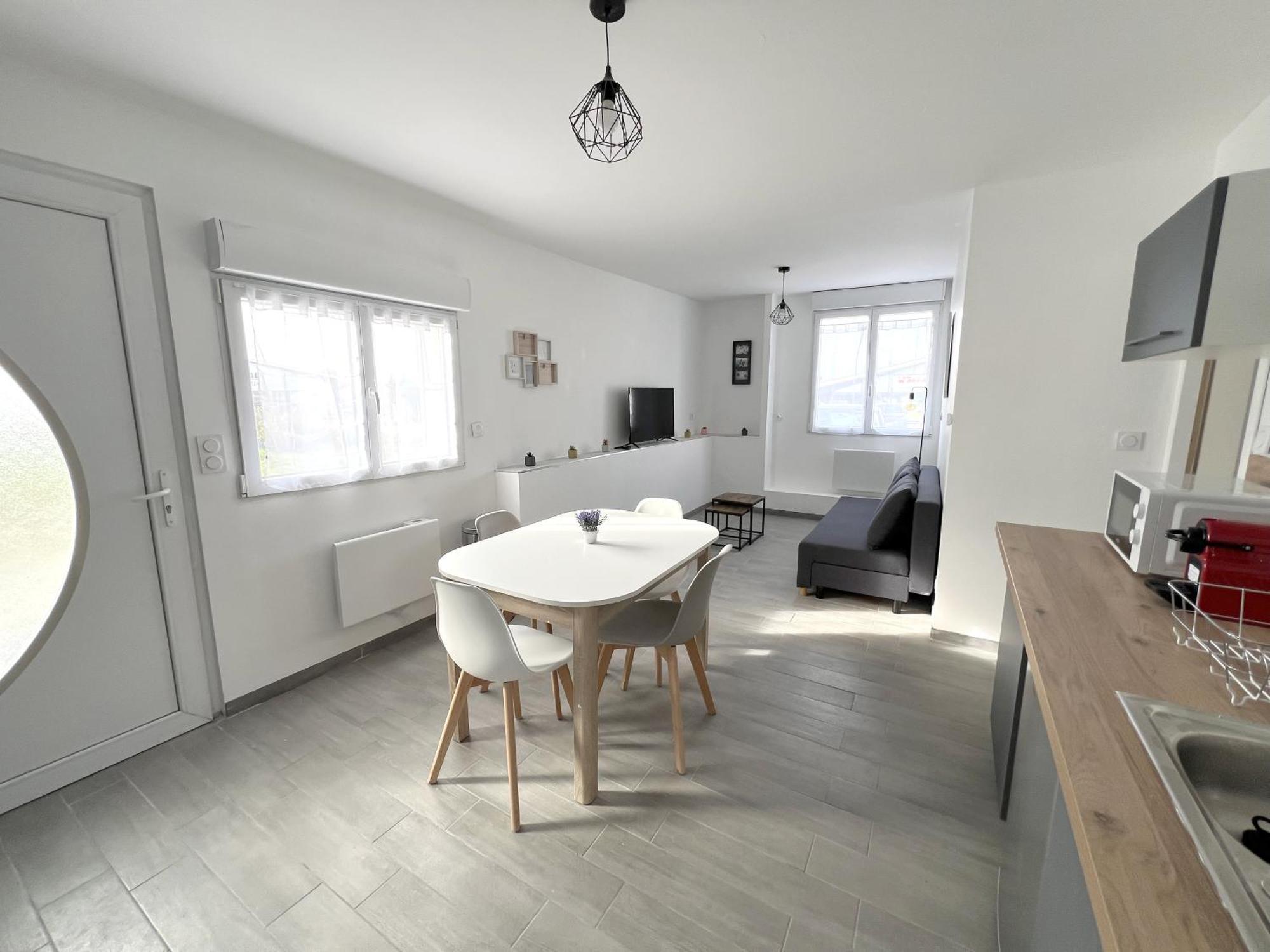 178B - Appartement T2 Tout Confort - Wifi Netflix Le Gond-Pontouvre 외부 사진