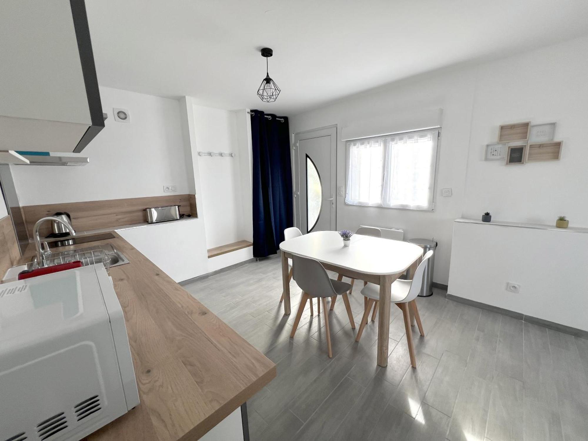 178B - Appartement T2 Tout Confort - Wifi Netflix Le Gond-Pontouvre 외부 사진